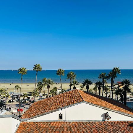 Whispering Palms 1-Br Apt By Finikoudes Beach Larnaca Dış mekan fotoğraf